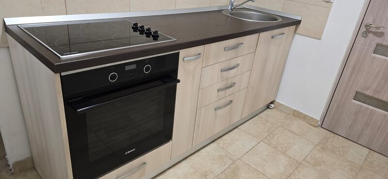 Vitan-Mall inchiriez garsoniera decomandata, bloc 1989